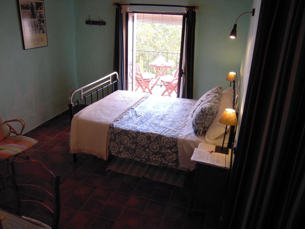 La Casa De La Abuela Clotilde Hornos Quarto foto
