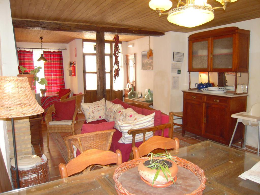 La Casa De La Abuela Clotilde Hornos Exterior foto