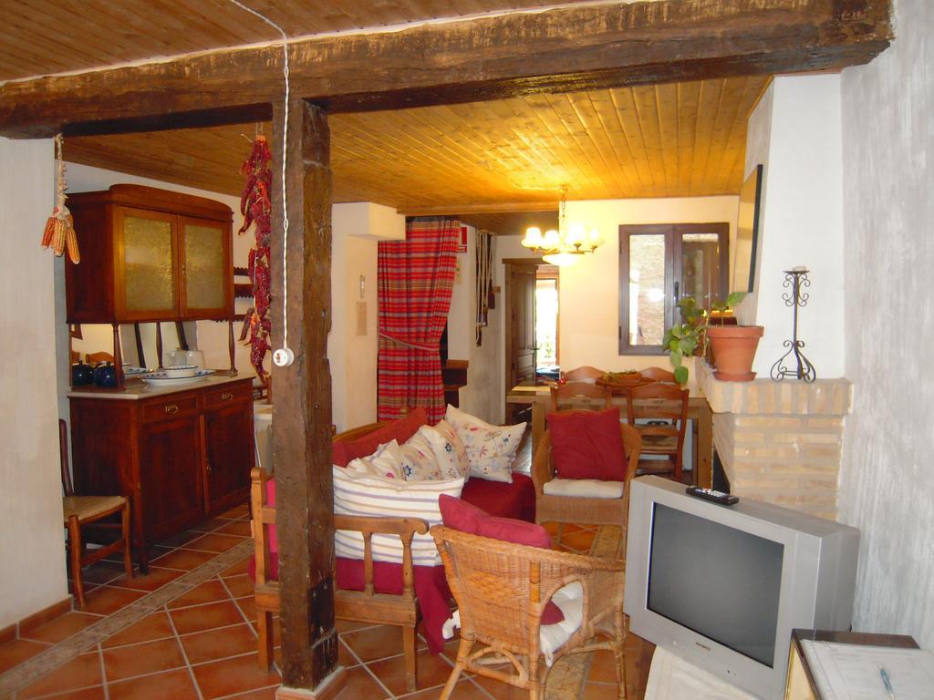 La Casa De La Abuela Clotilde Hornos Exterior foto